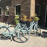 Bed&Breakfast Maasland 3*