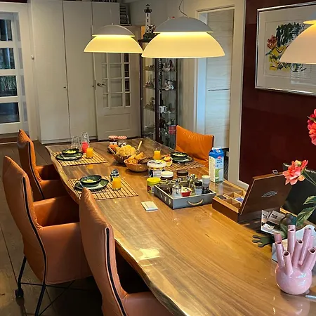 B&B Bed&Breakfast Maasland 마슬랜드