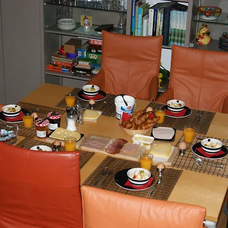 Bed&Breakfast Maasland Maasland