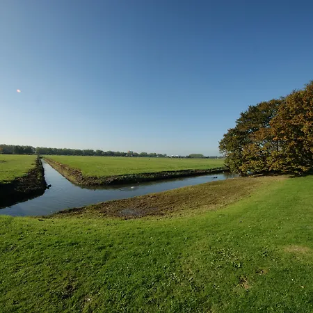 Bed&Breakfast Maasland Bed & Breakfast Maasland