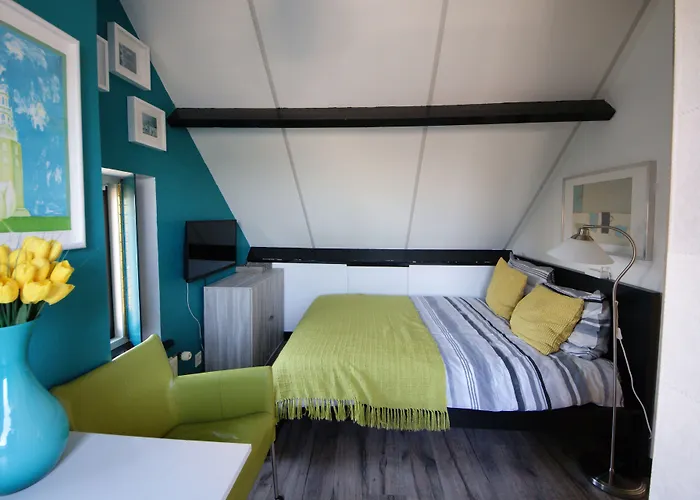 Bed&Breakfast Maasland Oda ve Kahvaltı 3*