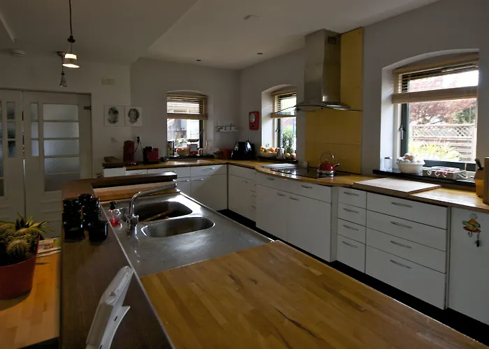 Bed&Breakfast Maasland Nocleg ze śniadaniem 3*