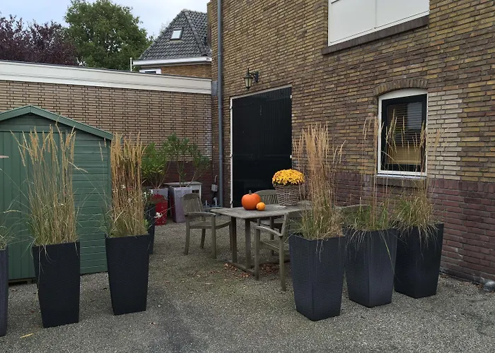 Bed&Breakfast Maasland Nocleg ze śniadaniem Maasland