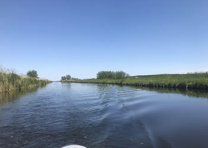 Bed&Breakfast Maasland Maasland