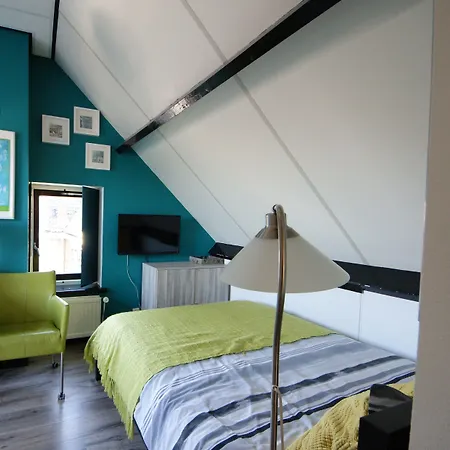 Bed&Breakfast Maasland Отель типа 