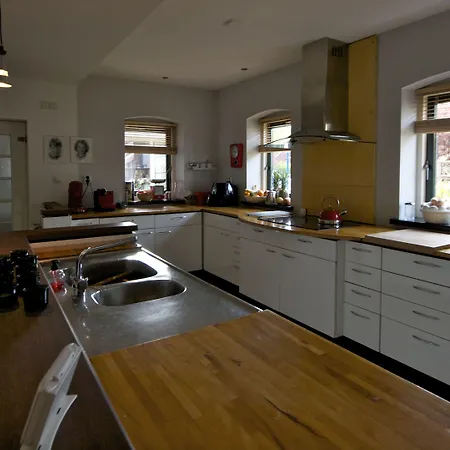 Bed&Breakfast Maasland Отель типа 