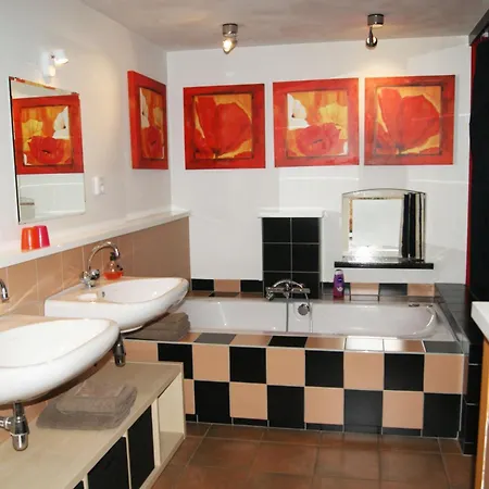 Bed&Breakfast Maasland Отель типа 