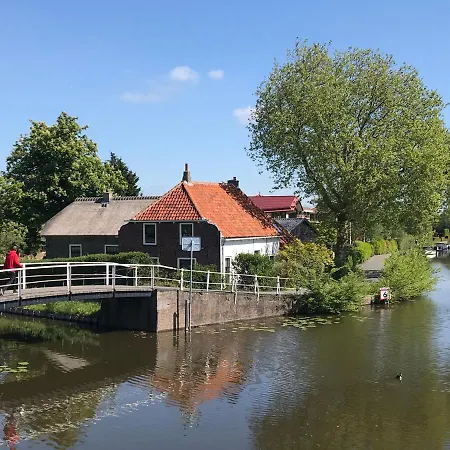 Bed&Breakfast Maasland Отель типа 